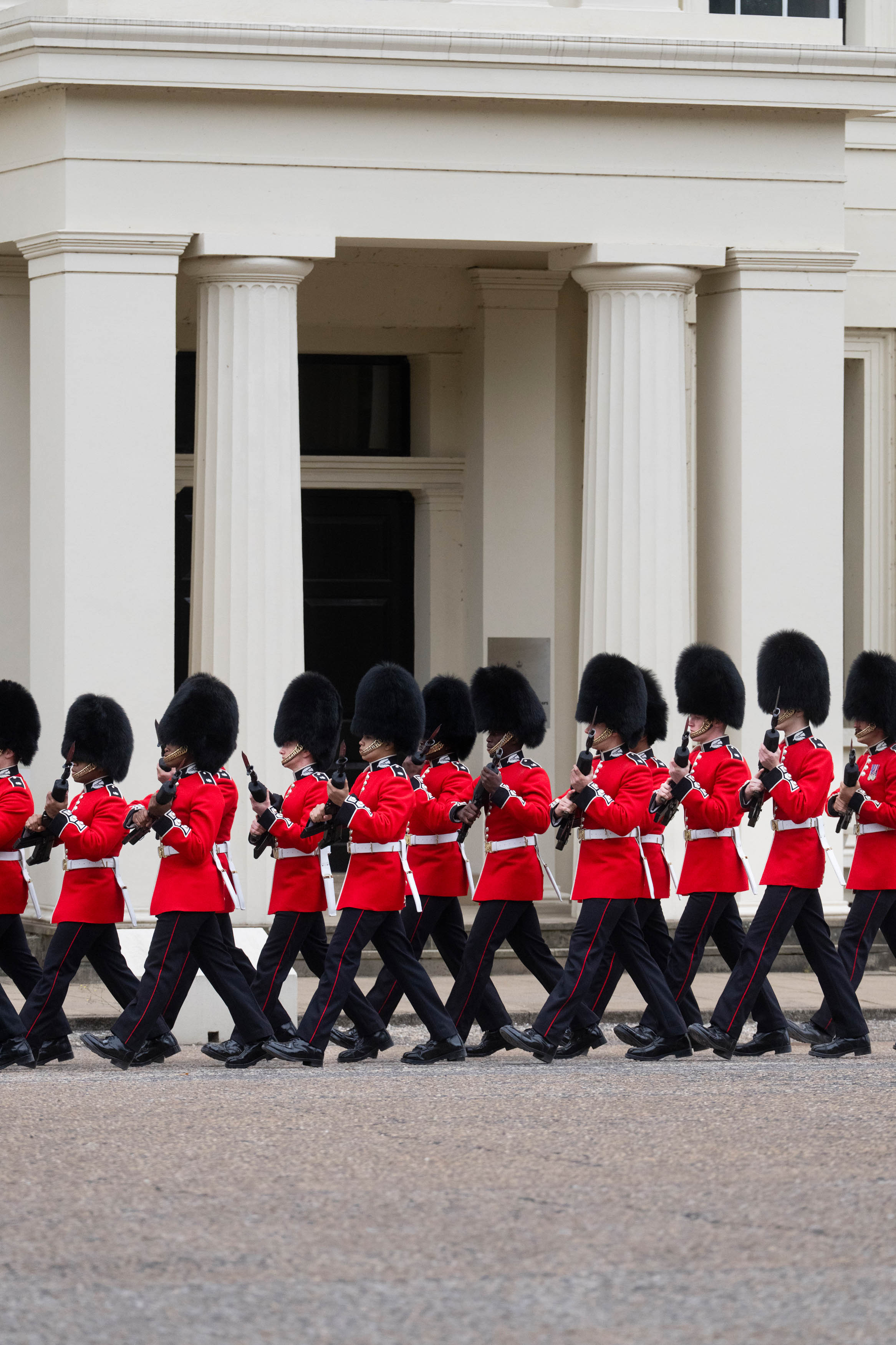 2025 08 20 1138 Mickey LF Lee MX42997 Midres